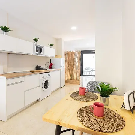 Apartament Altamira 23 *